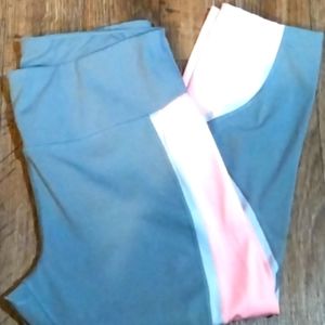 Avía leggings, large 12-14 gray pink
